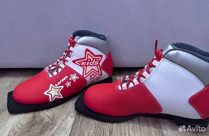 Лыжные ботинки