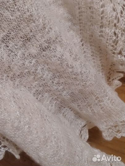 Пуховый платок паутинка (новый ) 106 на 106