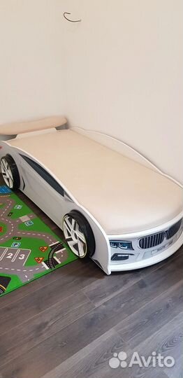 Кровать машинка детская