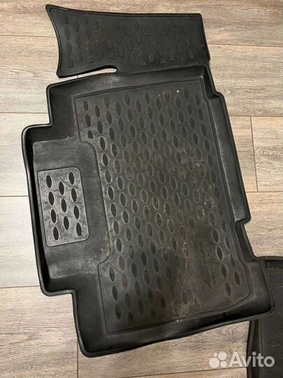 Коврики для toyota rav4 2013г