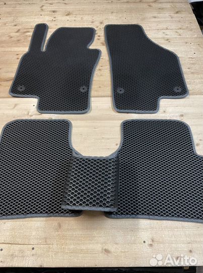 Автоковрики EVA для Volkswagen Tiguan 2007-2016