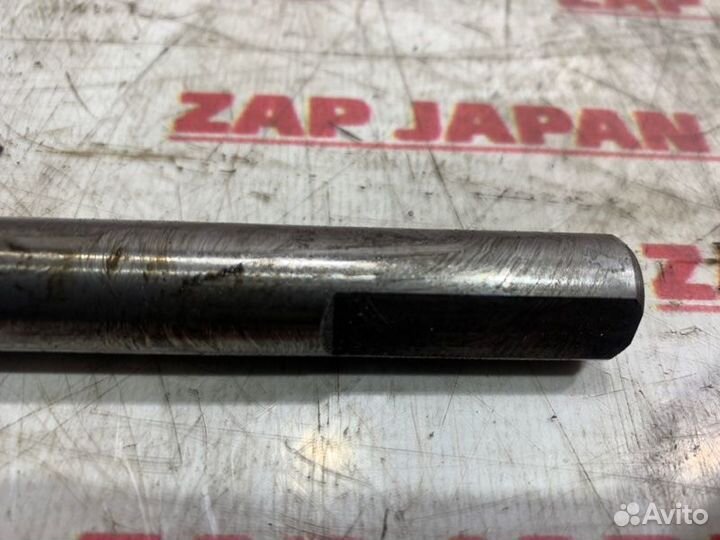 Направляющий вал раздатки Mitsubishi Pajero Sport