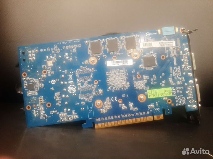 Видеокарта GTS 450 с кастомным охлаждением