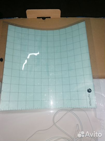 Режущий плоттер silhouette cameo 3