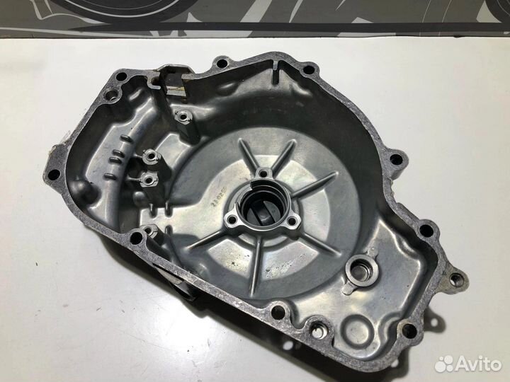 Крышка генератора Kawasaki ZZR 250 1995г