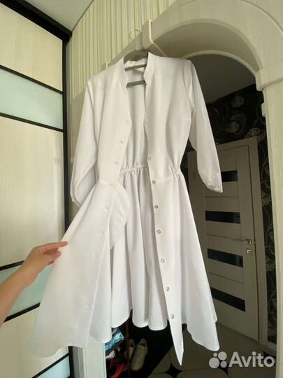 Медицинский халат женский 44-46 размер,новый