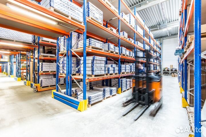 Фронтальные стеллажи