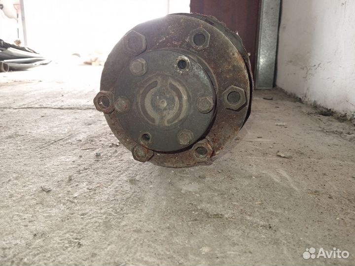 Ниссан атлас.Задний мост в сборе