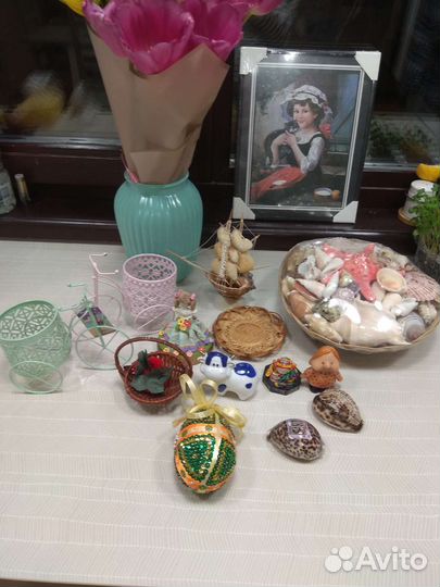 Коллекция статуэток, фигурок