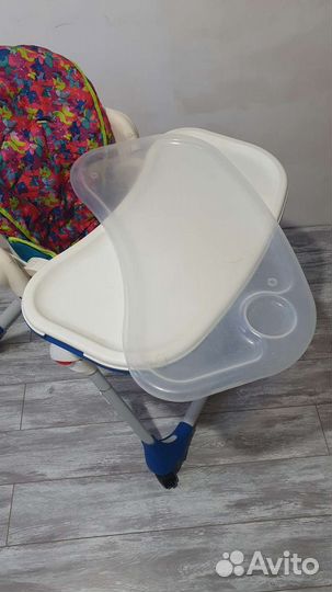Детский стульчик для кормления