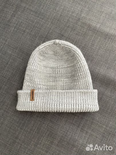 Шапка новая New balance