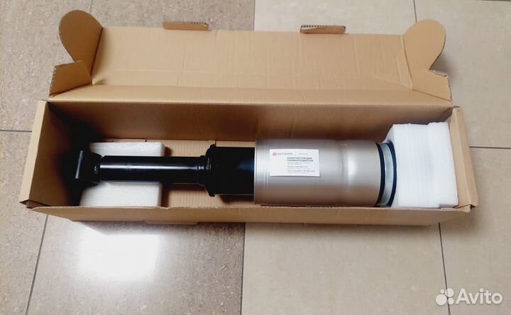 Пневмостойка Land rover discovery перед LR016416