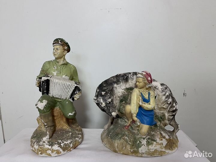 Статуэтки СССР Иван Бровкин,красная шапочка.гипс
