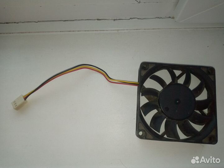 Вентилятор 12V