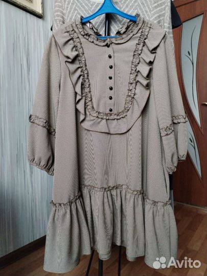 Платье женское праздничное 44-46