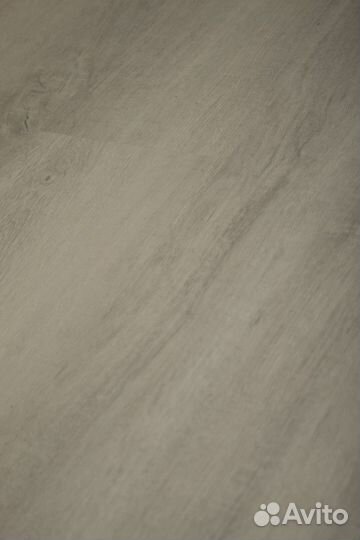 Кварц виниловый ламинат