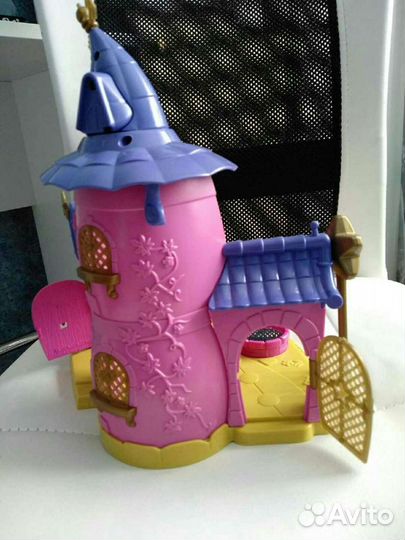 Закалдованный замок Филли Ведьмочек