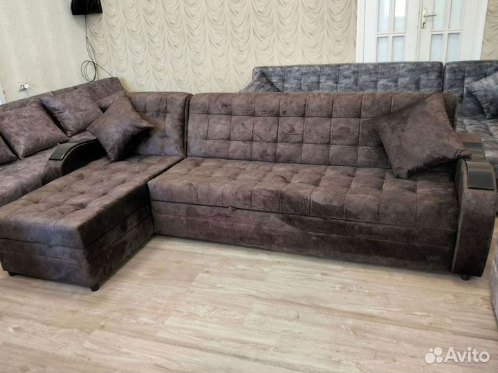 Угловой диван в наличии не б/у