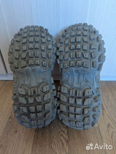 Кроссовки Balenciaga Defender