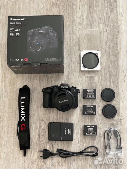 Зеркальный фотоаппарат