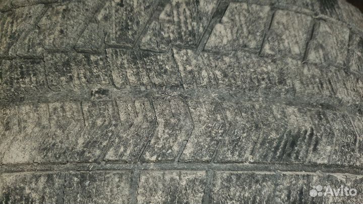 Bridgestone Blizzak Ice 4/6 R16 91