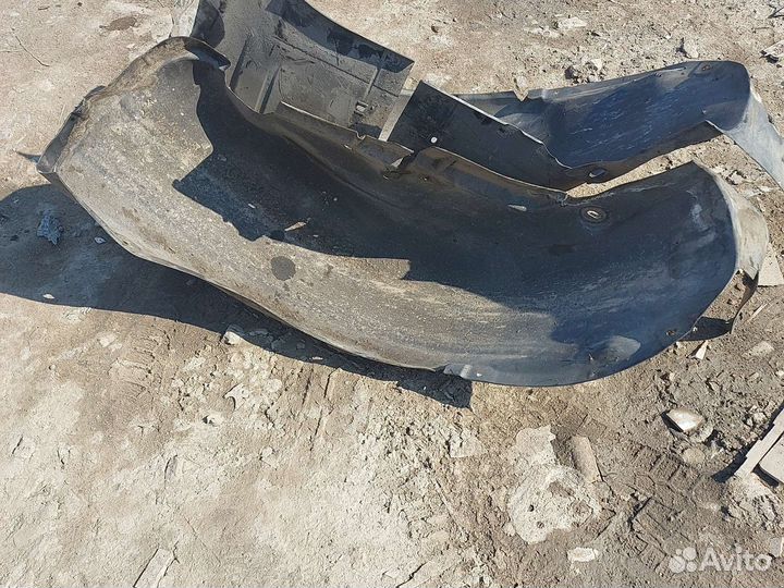 Подкрылки задние рено меган 2