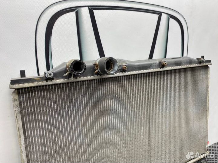 Радиатор охлаждения двигателя Honda Civic FD(4Д)