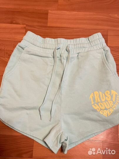 Шорты женские новые