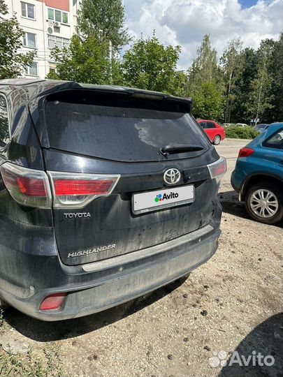 Toyota Highlander 2.7 AT, 2015, 177 500 км