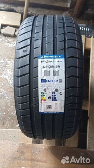 Triangle EffeXSport TH202 235/40 R18 95Y