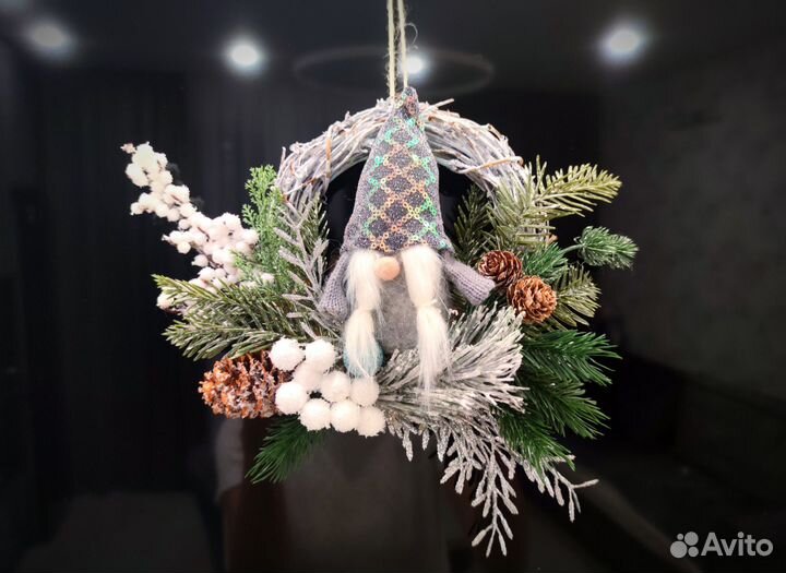 Новогодний венок, ручная работа
