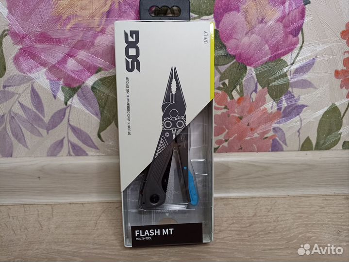 Мультитулы и аксессуары SOG