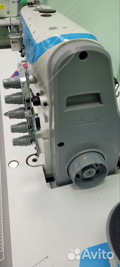 Распошивальная плоскошовная машина Jack w4