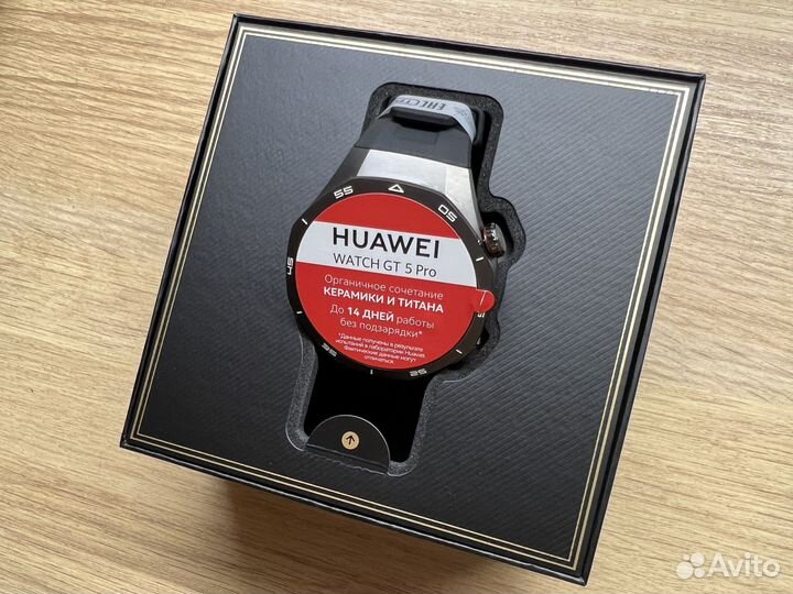 Huawei watch gt 5 pro titan