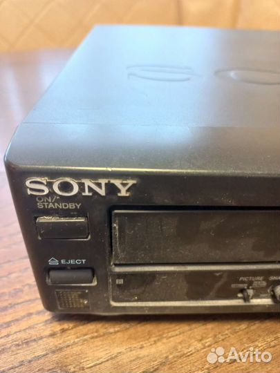 Видеомагнитофон sony