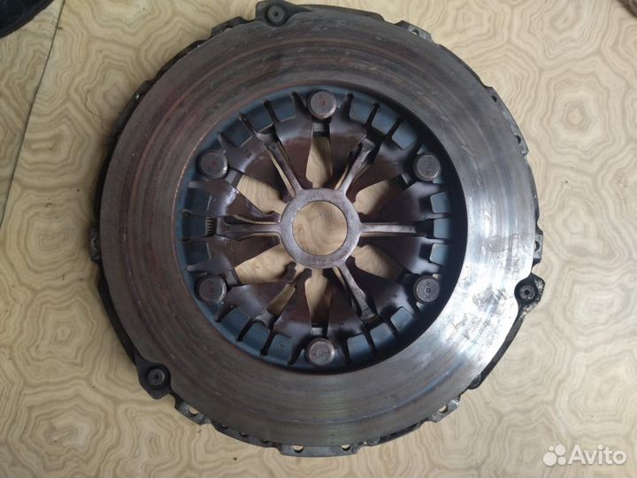 Комплект сцепления на volkswagen транспортёр Т5