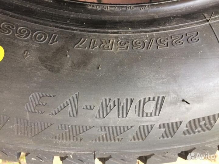 Bridgestone Blizzak DM-V3 225/65 R17 106S