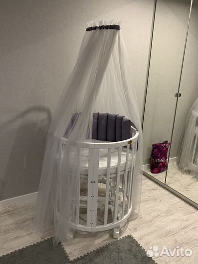 Детская кроватка-трансформер с маятником drema