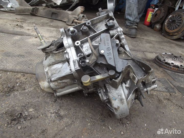 Коробка передач МКПП Peugeot 307