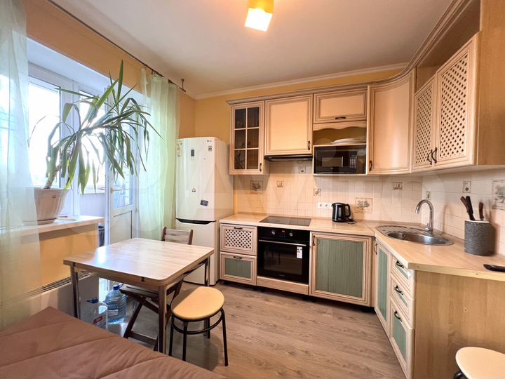 1-к. квартира, 46,7 м², 3/17 эт.