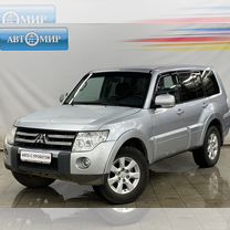 Mitsubishi Pajero 3.0 MT, 2010, 225 000 км, с пробегом, цена 1 280 000 руб.