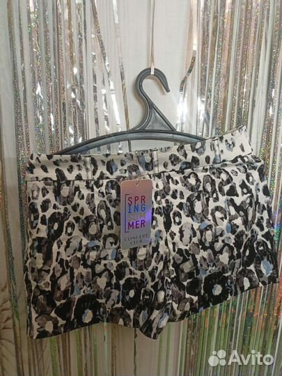 Шорты женские