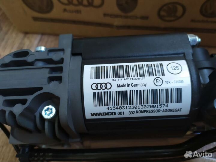 Компрессор пневмоподвески на Audi Q7,VW Touareg