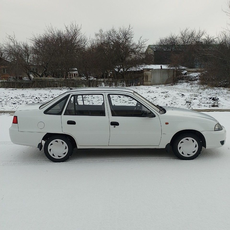 Daewoo Nexia: фото владельца