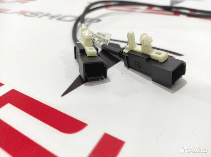 Кабель USB монитора Tesla Model S рест. 2018