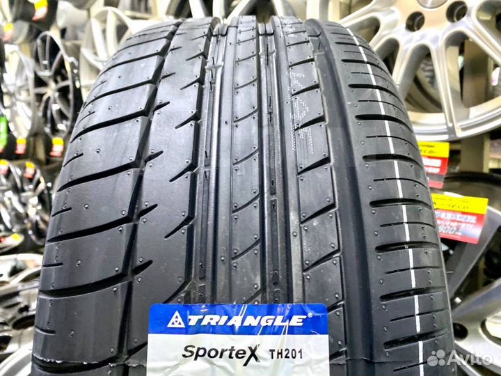 Triangle TH201 225/55 R17 94W