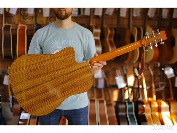 Martinez W - 124 BC / N электроакустическая гитар