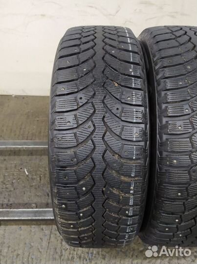Bridgestone Blizzak Spike-01 225/65 R17 106H
