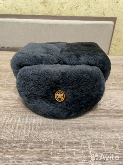 Мужская шапка