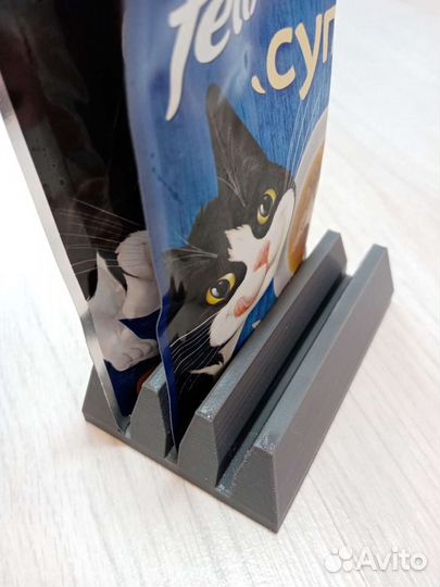 Подставка для пакетиков с кормом